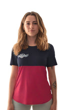 Load image into Gallery viewer, Derby Merino Tech Tee Women&#39;s - Black/Red