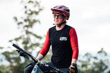 Load image into Gallery viewer, Buller Merino Long Sleeve Jersey Women&#39;s - Black/Red